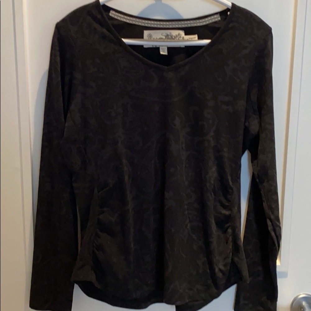 Aventura long sleeve tee